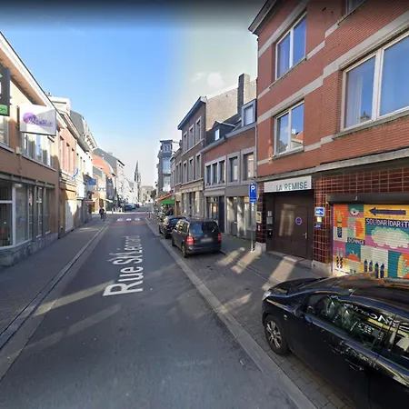 De Luxe Dubai , Chambre, Salon Et Sdb Prives, Cuisine Partagee Gasthuis