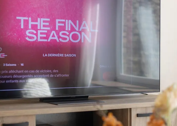 De Luxe Dubai , Chambre, Salon Et Sdb Privés, Cuisine Partagée Maison d'hôtes Liège